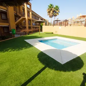 https://apartamento-marina-casares.1costadelsol.com